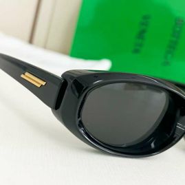 Picture of Bottega Veneta Sunglasses _SKUfw50080952fw